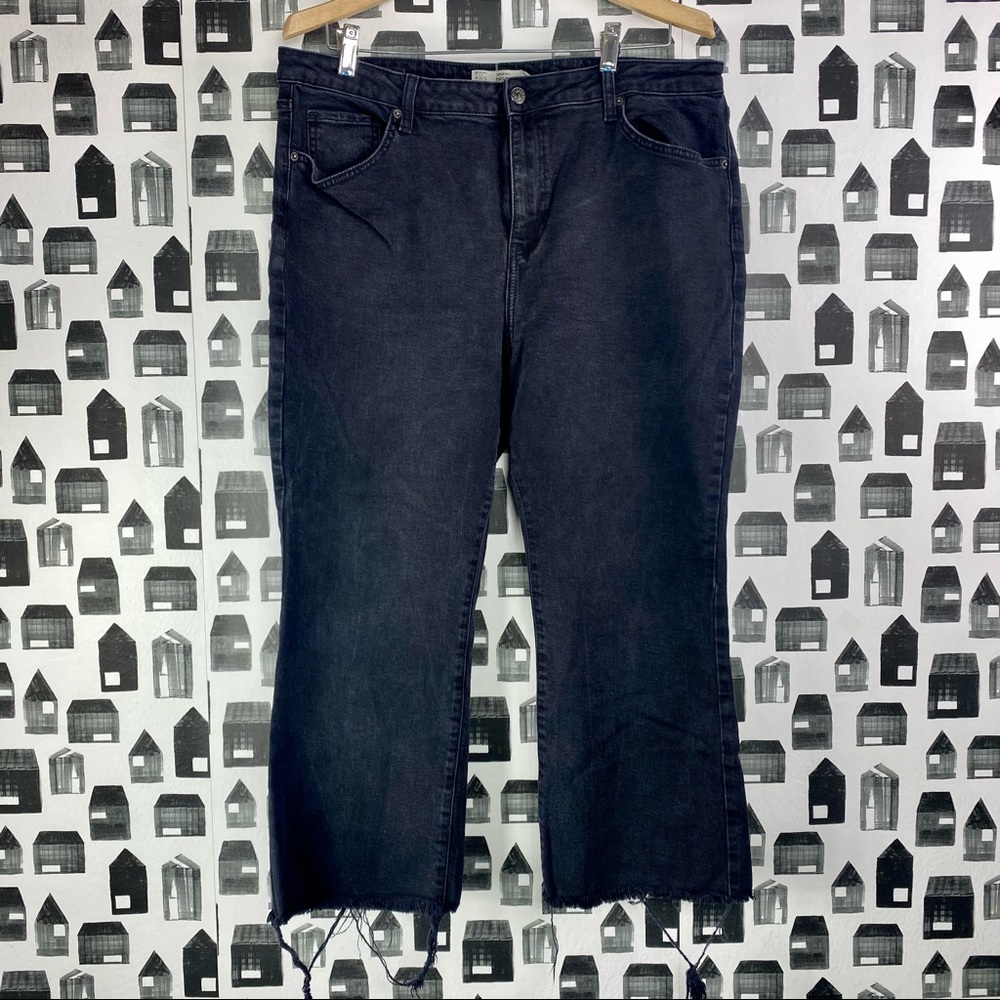 Topshop | Women’s Dree Black Raw Hem Denim Jeans